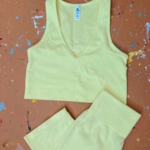 Seamless workout set light green